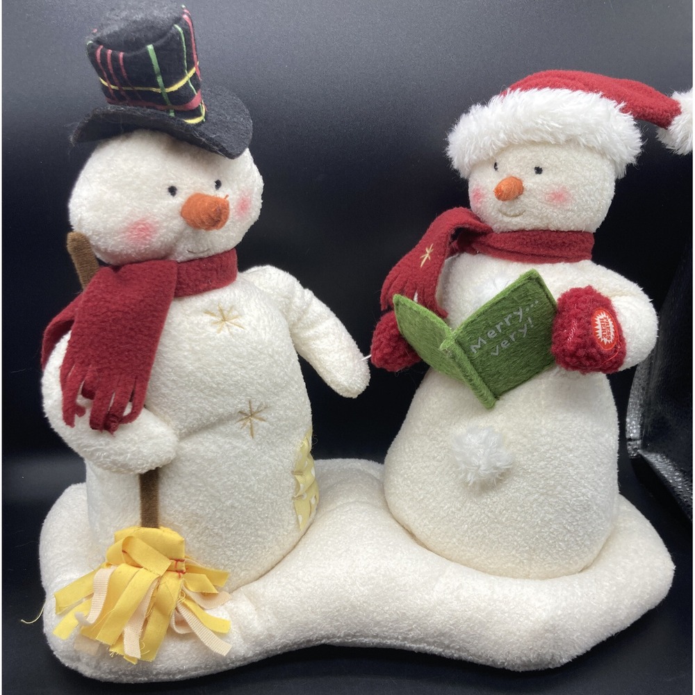 for Parts Hallmark 2003  Plush Singing Carolers Mr. Mrs. Snowman- Not Working